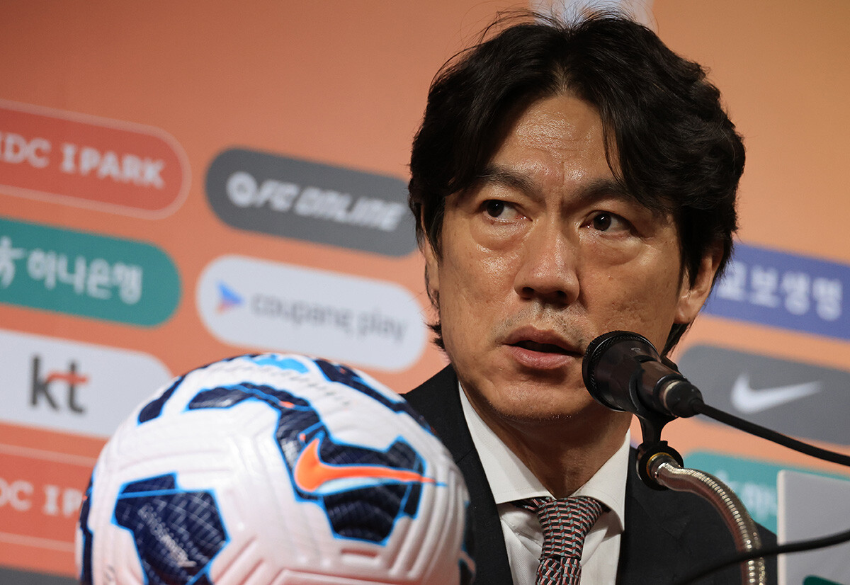 韓国代表前監督・洪明甫(ホン・ミョンボ)は日本が救うべきだろ!